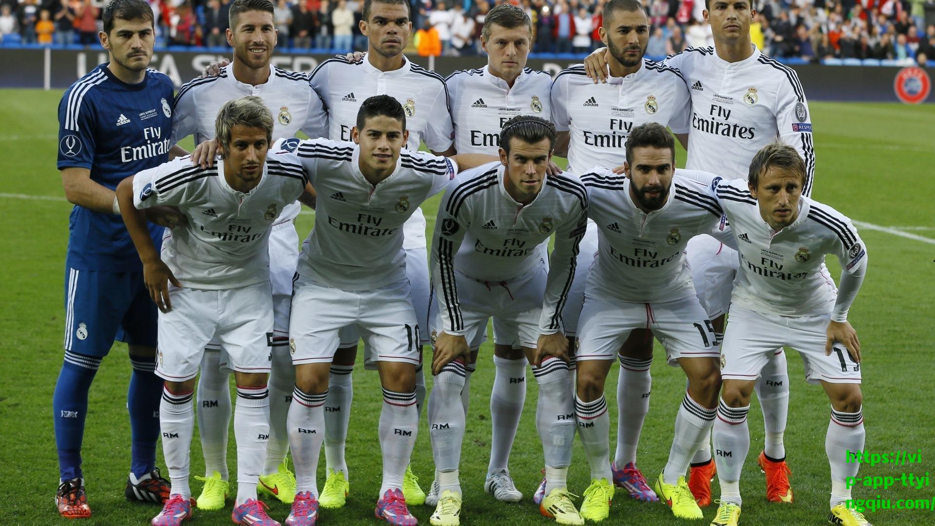 波波维奇出招!瞄准控卫之神搭档文班亚马,马刺重建迎来关键拼图