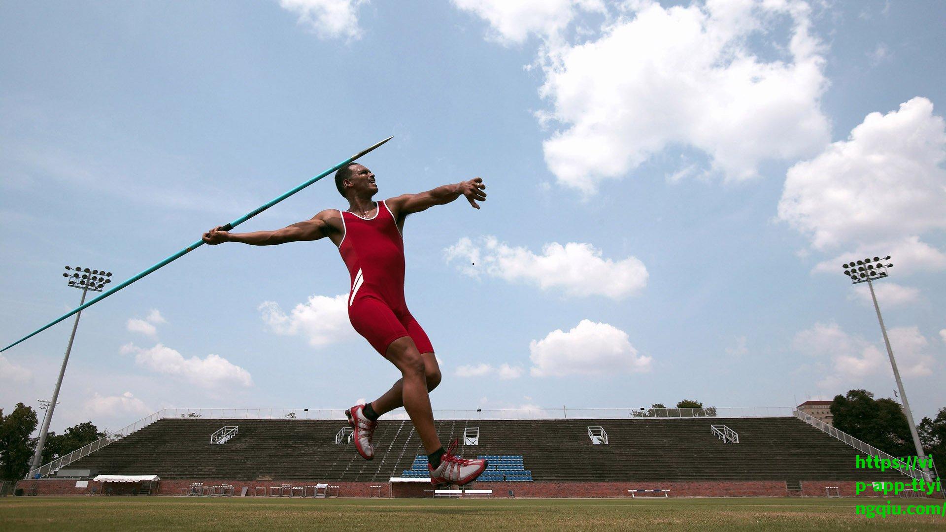 卡尔坦言梅西是毕生偶像 国际比赛日期间兼顾学业备战补考